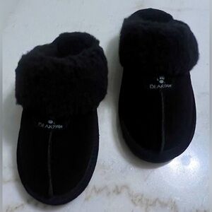 BearPaw Loki II Youth Size 1 Genuine Sheepskin Fur Lined Clog/Slipper  Black EUC